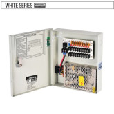 Caja de distribución de energía de 12VDC 10A 9 canales