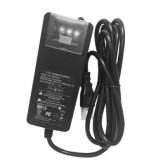 Adaptador de corriente de 18 VCC con enchufe IEEE tipo B